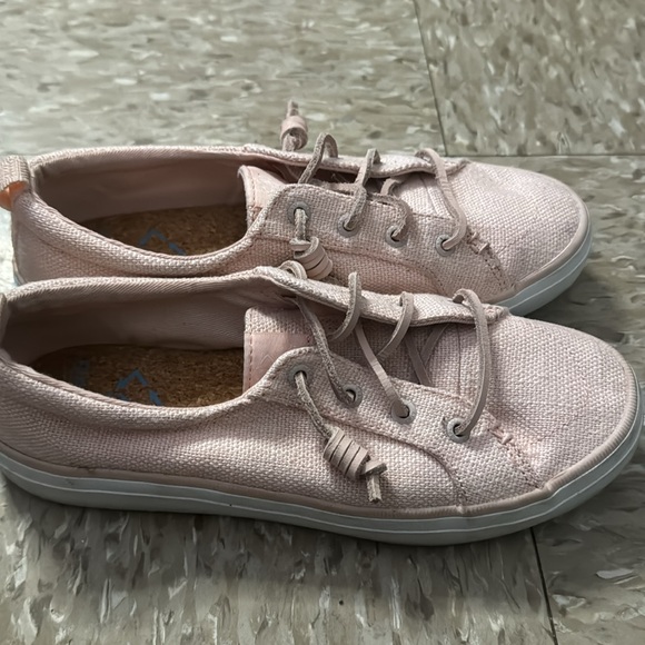 Pink sperry - Picture 2 of 3